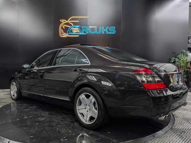 MERCEDES CLASSE S600 5.5 V12 517 cv LIMOUSINE