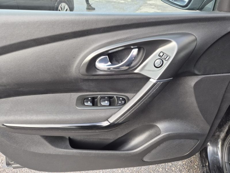 RENAULT KADJAR 1.2 TCE 130CH ENERGY GRAPHITE EDC 2017