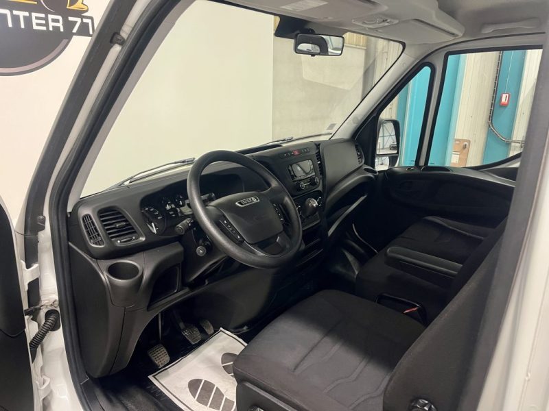 IVECO 35S14 Dépanneuse Porte Voiture 2.3 D 136ch BVM6 TVA RÉCUPÉRABLE 