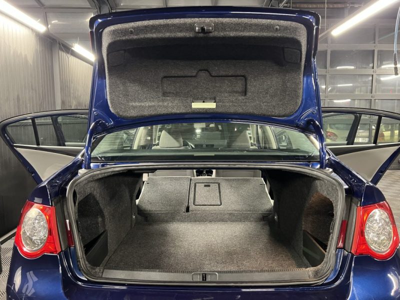 VOLKSWAGEN PASSAT 6 VI BERLINE 1.6 FSI 115 Cv BOITE AUTOMATIQUE ATTELAGE 48 100 Kms - GARANTIE 1 AN