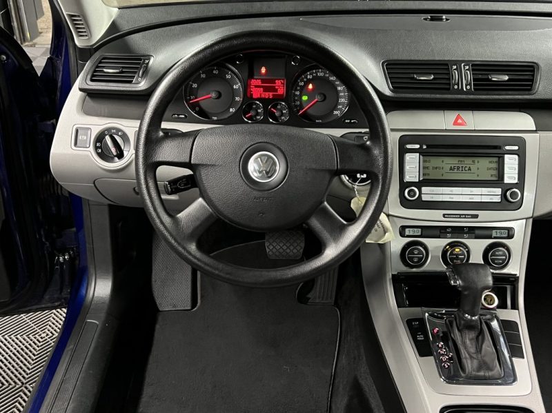 VOLKSWAGEN PASSAT 6 VI BERLINE 1.6 FSI 115 Cv BOITE AUTOMATIQUE ATTELAGE 48 100 Kms - GARANTIE 1 AN