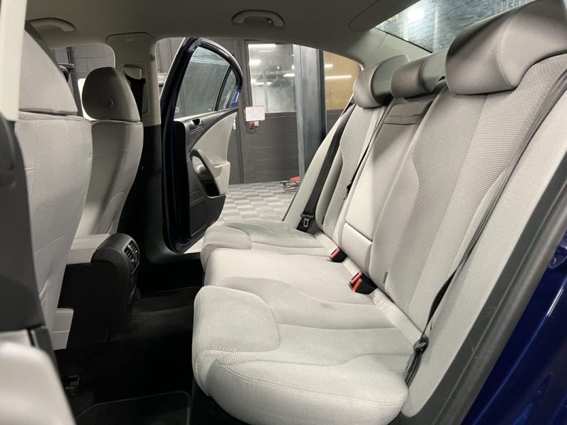 VOLKSWAGEN PASSAT 6 VI BERLINE 1.6 FSI 115 Cv BOITE AUTOMATIQUE ATTELAGE 48 100 Kms - GARANTIE 1 AN