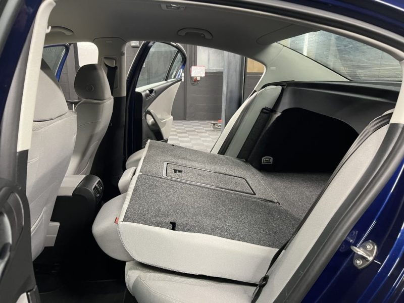VOLKSWAGEN PASSAT 6 VI BERLINE 1.6 FSI 115 Cv BOITE AUTOMATIQUE ATTELAGE 48 100 Kms - GARANTIE 1 AN