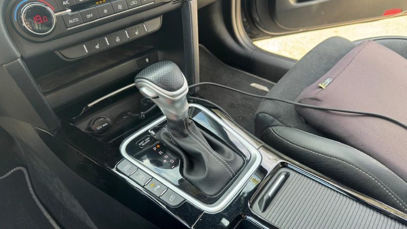 KIA CEED 1.6 CRDI 136 MHEV PREMIUM  DCT 2024 GARANTIE 5 ANS 