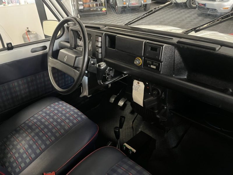 RENAULT R4 GTL  SINPAR 4X4 BYE BYE 1993