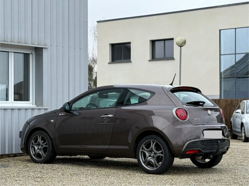ALFA ROMEO MITO 1.4 MPI MULTIAIR 105CH DISTINCTIVE STOP&START 2011 164 000KM