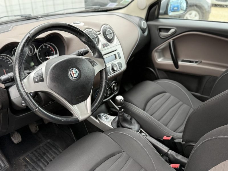 ALFA ROMEO MITO 1.4 MPI MULTIAIR 105CH DISTINCTIVE STOP&START 2011 164 000KM