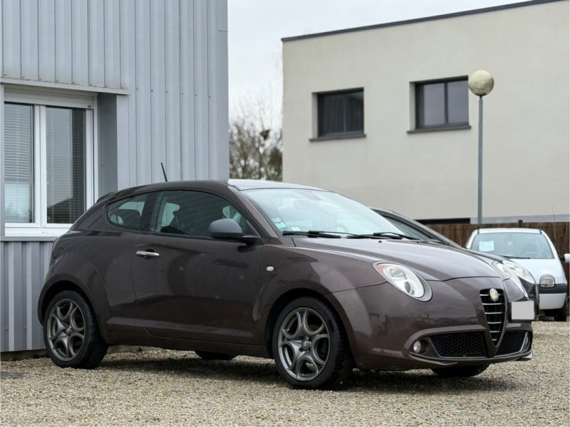 ALFA ROMEO MITO 1.4 MPI MULTIAIR 105CH DISTINCTIVE STOP&START 2011 164 000KM