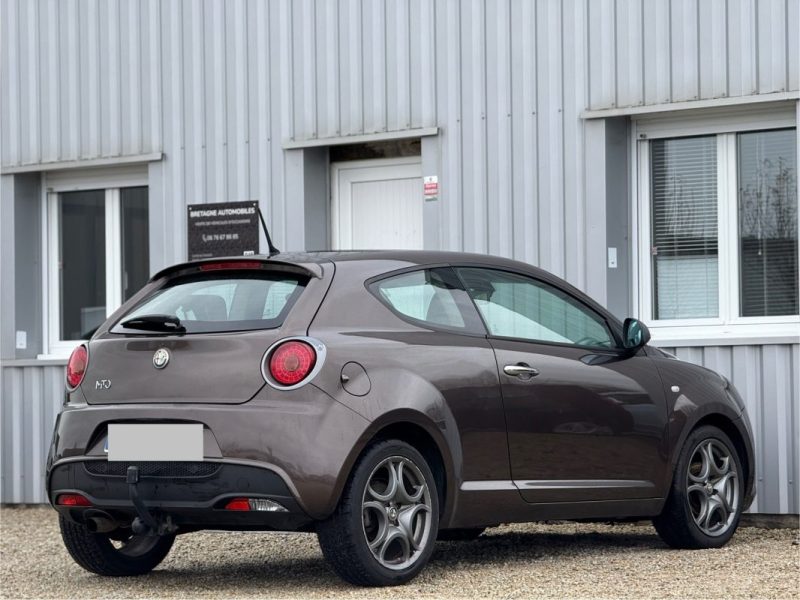 ALFA ROMEO MITO 1.4 MPI MULTIAIR 105CH DISTINCTIVE STOP&START 2011 164 000KM