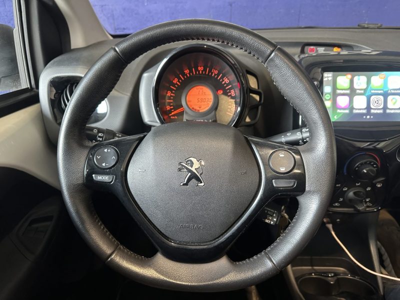 PEUGEOT 108 1.0 vti 72 ch bvm  STYLE  / TOIT OUVRANT / CAR PLAY 2018