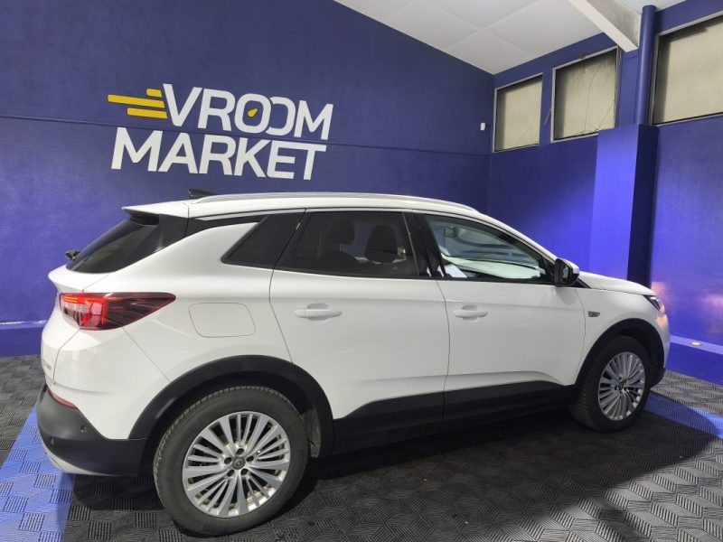 OPEL GRANDLAND  X 1.6D 120CV ECOTECH INNOVATION BOITE AUTOMATIQUE FAIBLE KILOMETRAGE 