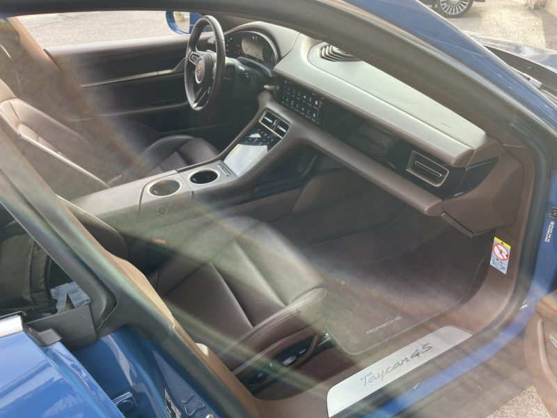 PORSCHE TAYCAN 4S 5 PLACES PERFORMANCE PLUS (9J1) 
