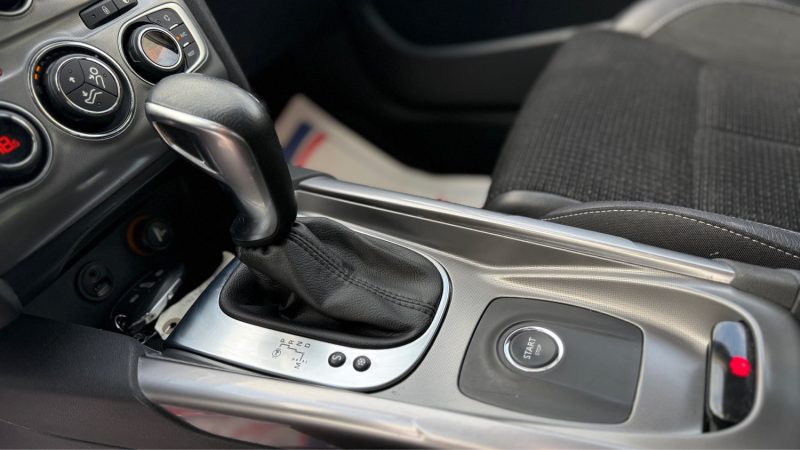 CITROEN C4 1.2 E THP 130 CV  SHINE BOÎTE AUTO 2016