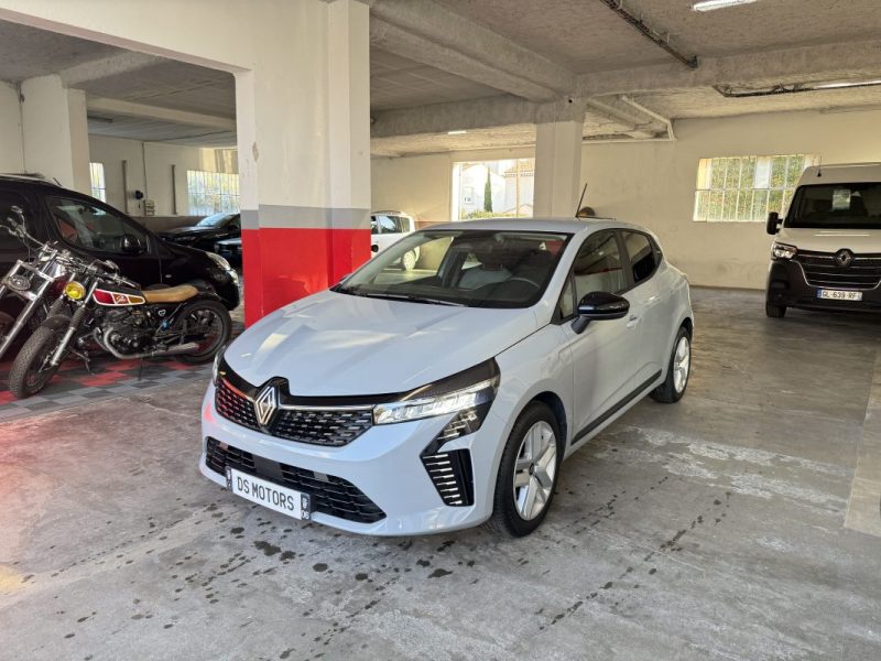 RENAULT CLIO 1.5 BLUE DCI 100 EVOLUTION 2025