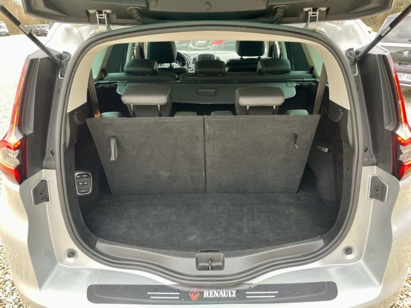 RENAULT GRAND SCENIC IV INTENSE 1.6 dCi 130ch energy