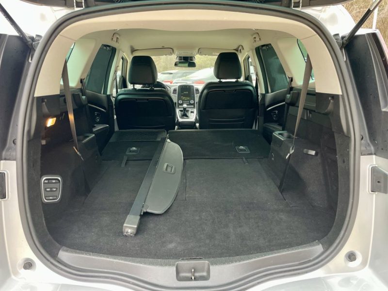 RENAULT GRAND SCENIC IV INTENSE 1.6 dCi 130ch energy