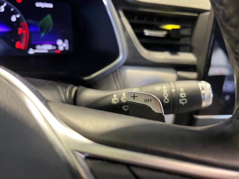 RENAULT CAPTUR II 1.3 TCE 130CH INITIALE EDC *** RÉVISION À JOUR BOUGIE CHANGER ***