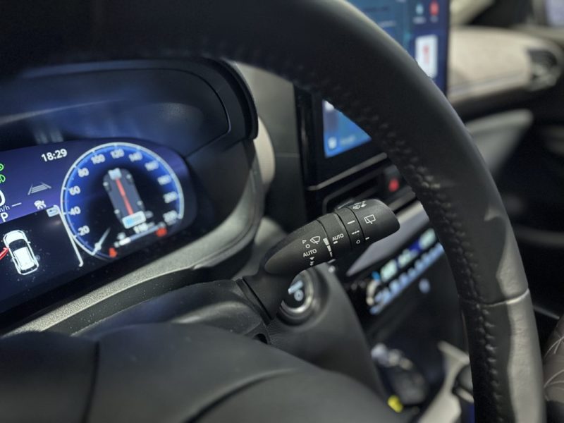 TOYOTA YARIS CROSS 130h 2WD Collection - Pack Techno