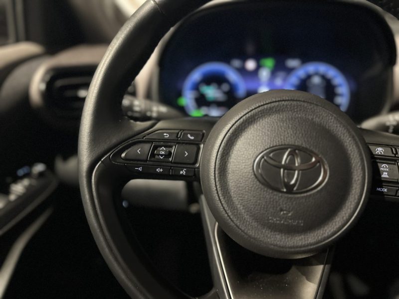 TOYOTA YARIS CROSS 130h 2WD Collection - Pack Techno