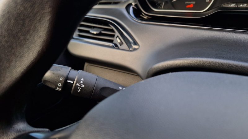 PEUGEOT 208 1.6 L HDI PREMIUM PACK BLUEHDI 75 CV  2018