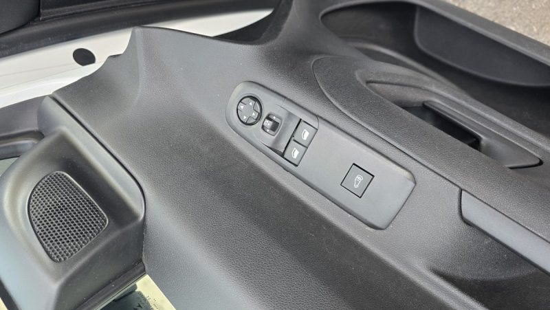 PEUGEOT PARTNER BLUEHDI 100 CH ASPHALT 2020