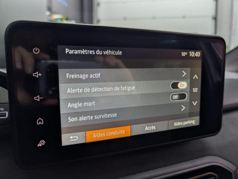 DACIA JOGGER 1.6 HYBRID 140 cv EXTREME 