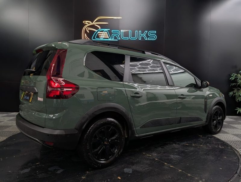 DACIA JOGGER 1.6 HYBRID 140 cv EXTREME 