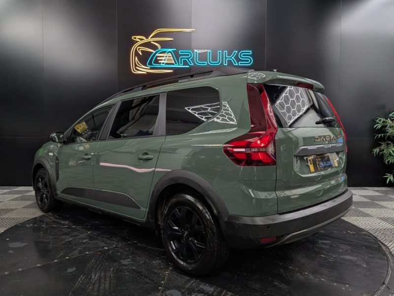 DACIA JOGGER 1.6 HYBRID 140 cv EXTREME 