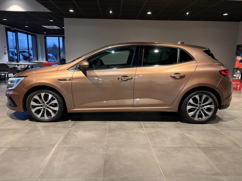 RENAULT MEGANE 4 1.5 DCI 115 EDC EDITION ONE - BOSE / SIEGE ELEC / AFFICHAGE TETE HAUTE / SELLERIE CUIR / SIEGES CHAUFFANTS 2021