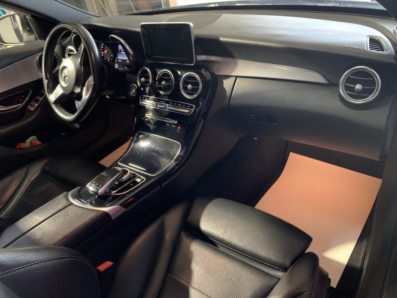 MERCEDES CLASSE C 220 D PACK AMG 9G-TRONIC - GPS - SUIVI FACTURES MERCEDES 185000KM