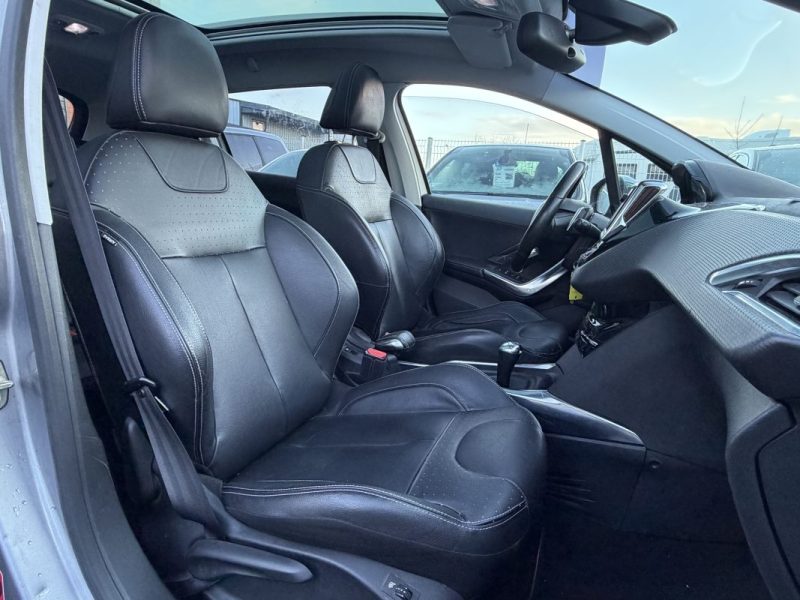 PEUGEOT 2008 1.6 E-HDI 92 CV - GARANTIE 12 mois -  ALLURE  Boite Automatique 