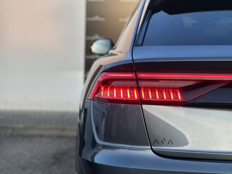 AUDI Q8 60 TFSI E COMPETITION 462 CV QUATTRO BVA  2021