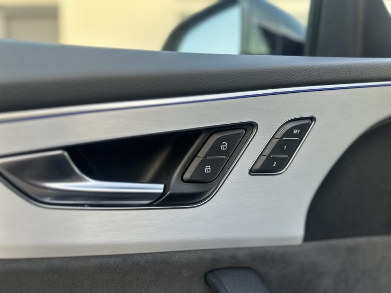 AUDI Q8 60 TFSI E COMPETITION 462 CV QUATTRO BVA  2021