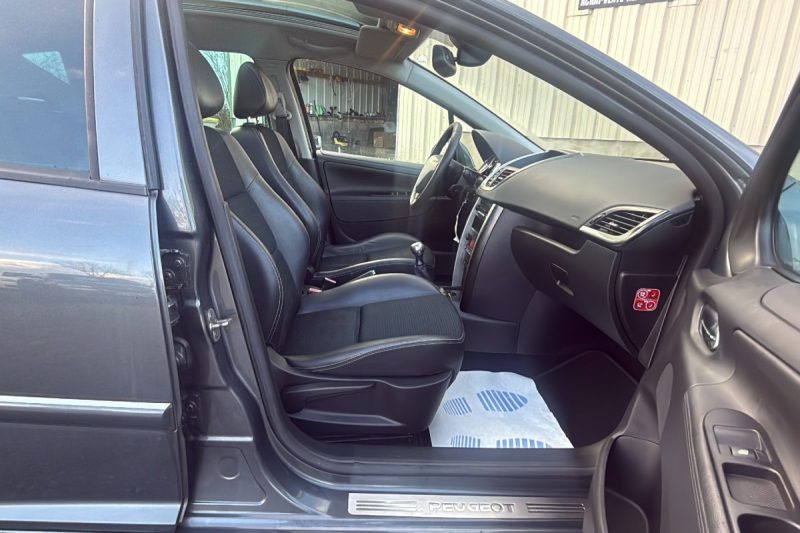 PEUGEOT 207 SW OUTDOOR 1.6 HDI 92ch - Garantie