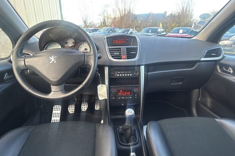 PEUGEOT 207 SW OUTDOOR 1.6 HDI 92ch - Garantie