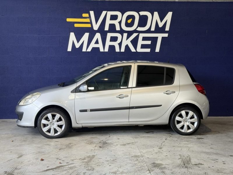 RENAULT CLIO 3 III 1.2L 100CH / CAR PLAY / ÉTAT PROPRE / FAIBLE KM / 83.000KM /  2008