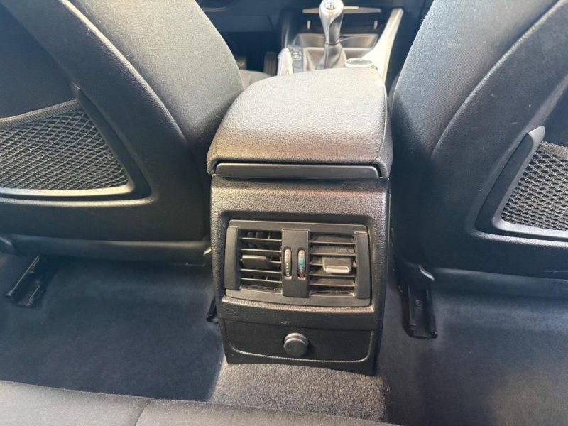 B.M.W. SERIE 1 116D 116CH EXECUTIVE 5P 2015