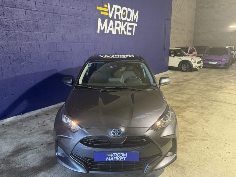 TOYOTA YARIS DYNAMIC BUISNESS 1.5 116cv HYBRID E-CVT BVA - 16 800 klm - 1er MAIN  