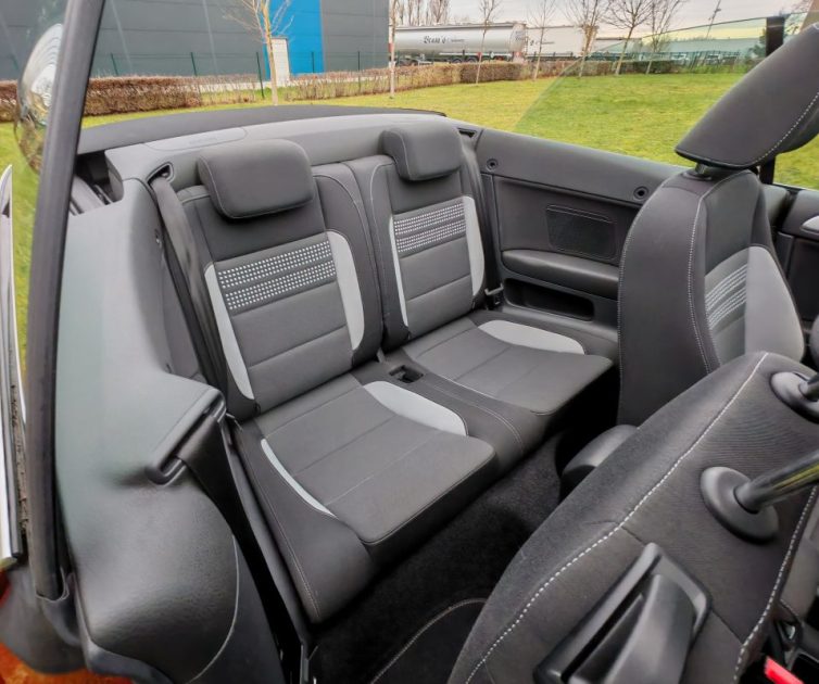VW GOLF VI 2.0 TDi LiFE140cv CABRIOLET BVM6