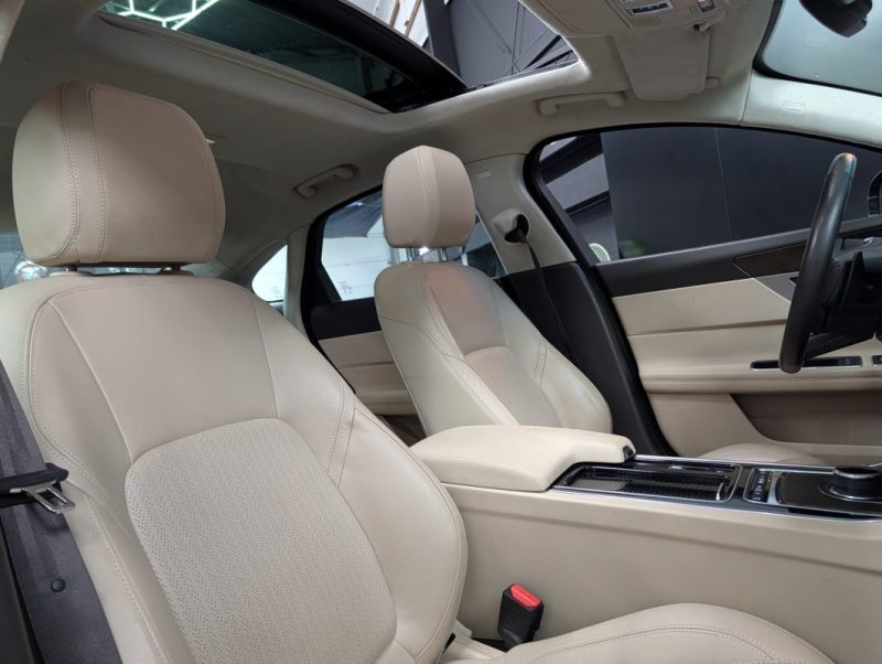 JAGUAR XF 2.0L 250ch PORTFOLIO  