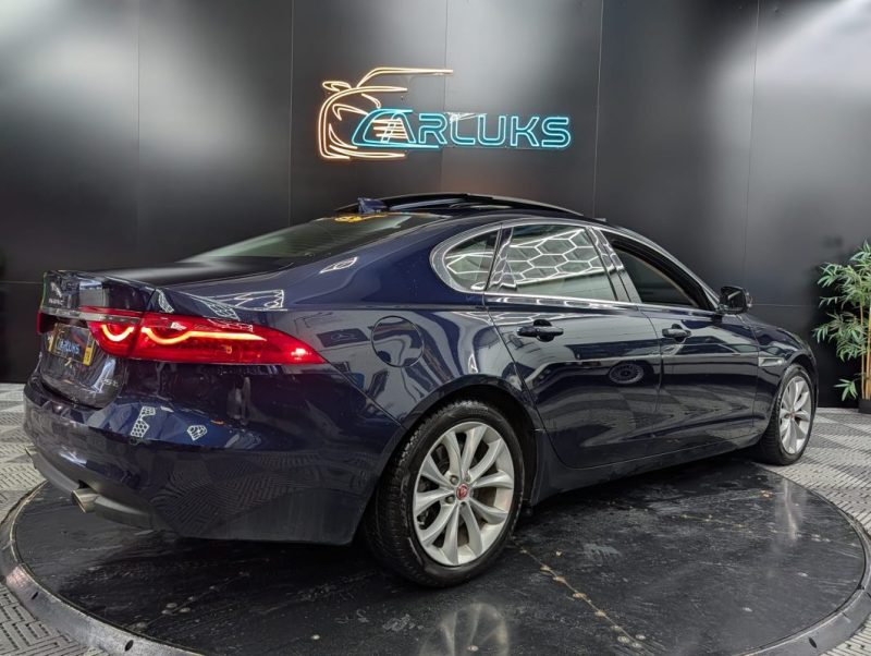 JAGUAR XF 2.0L 250ch PORTFOLIO  