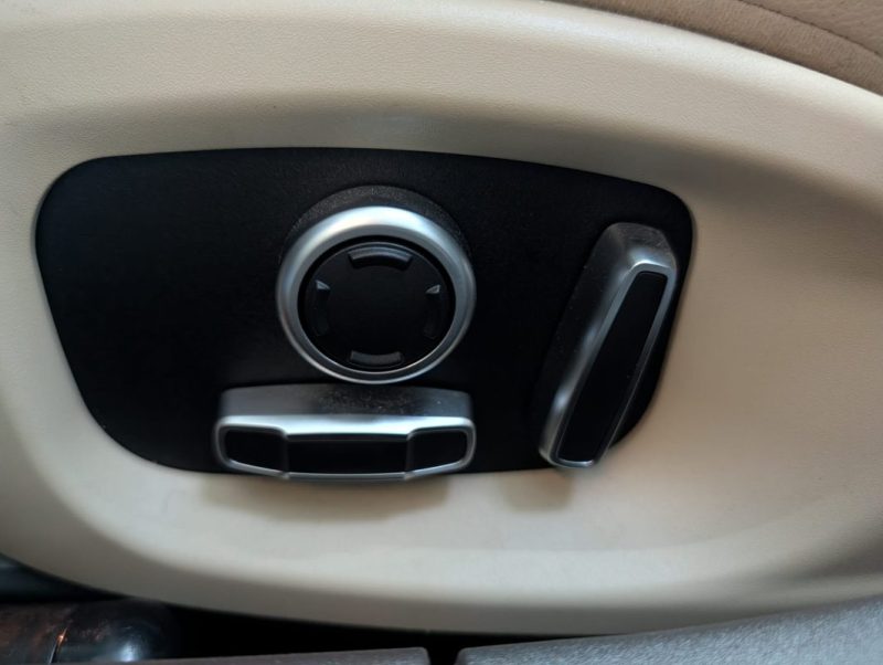 JAGUAR XF 2.0L 250ch PORTFOLIO  