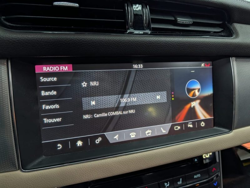 JAGUAR XF 2.0L 250ch PORTFOLIO  