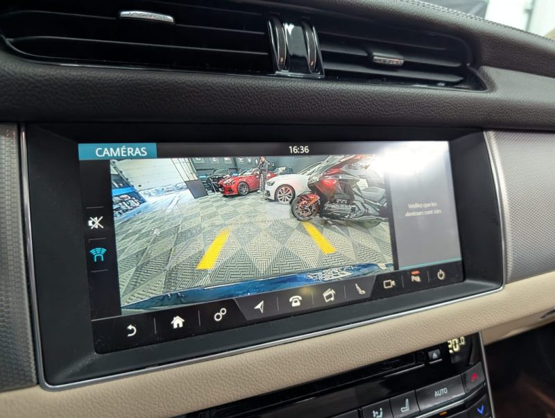 JAGUAR XF 2.0L 250ch PORTFOLIO  