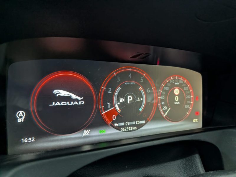 JAGUAR XF 2.0L 250ch PORTFOLIO  