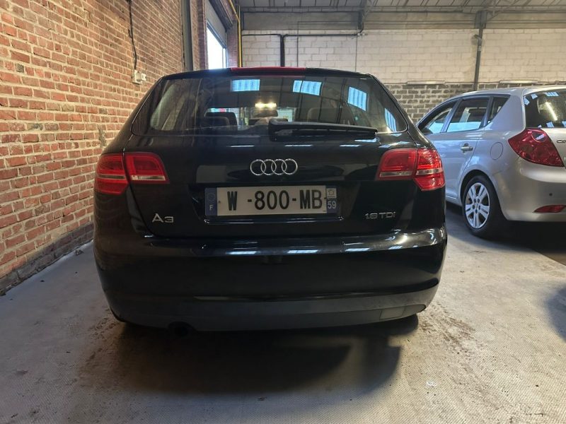 AUDI A3 8P 1.6 TDI AMBIANTE 105 CV 2010 1ere main