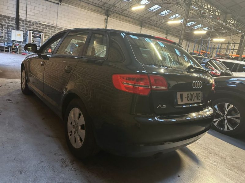 AUDI A3 8P 1.6 TDI AMBIANTE 105 CV 2010 1ere main