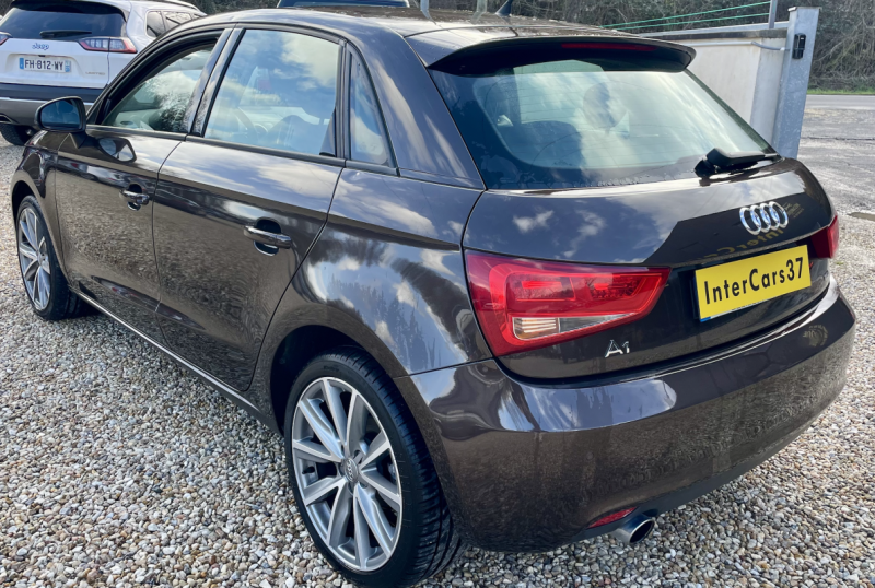 AUDI A1 SPORTBACK 1.6 TDI 90 CV LUXE 64000 KM