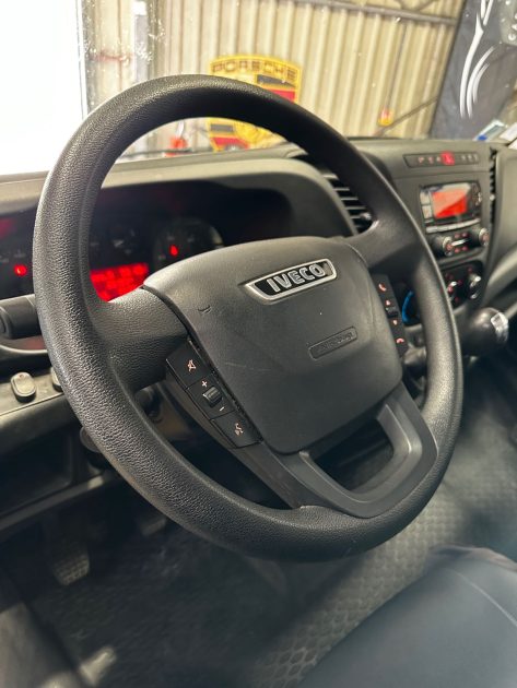 MAGNIFIQUE IVECO DAILY MAXICARGO 3L 150 CH (TVA RÉCUPÉRABLE, BLUETOOTH, CAMÉRA DE RECUL)