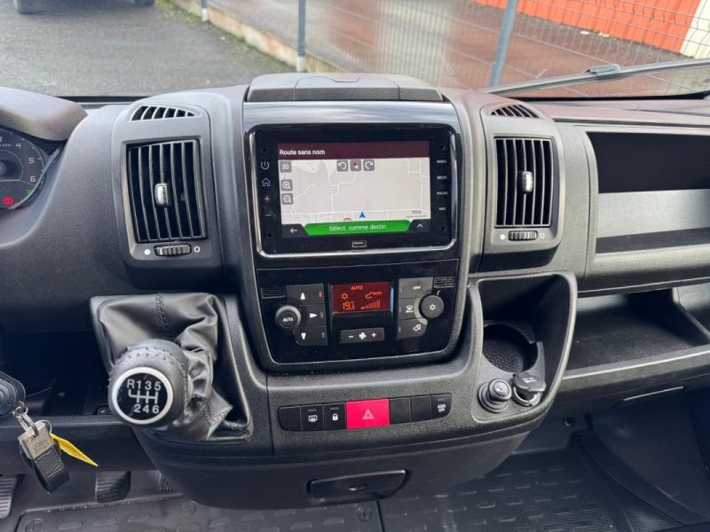 PEUGEOT BOXER HDI 120CV L2H2 S&S Pack Asphalt Connect